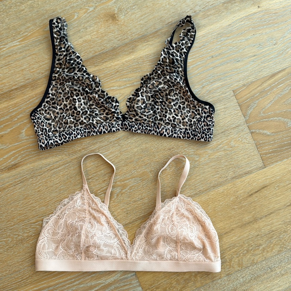 2 New Victoria’s Secret lace bralette bra crop top black beige very soft S/M